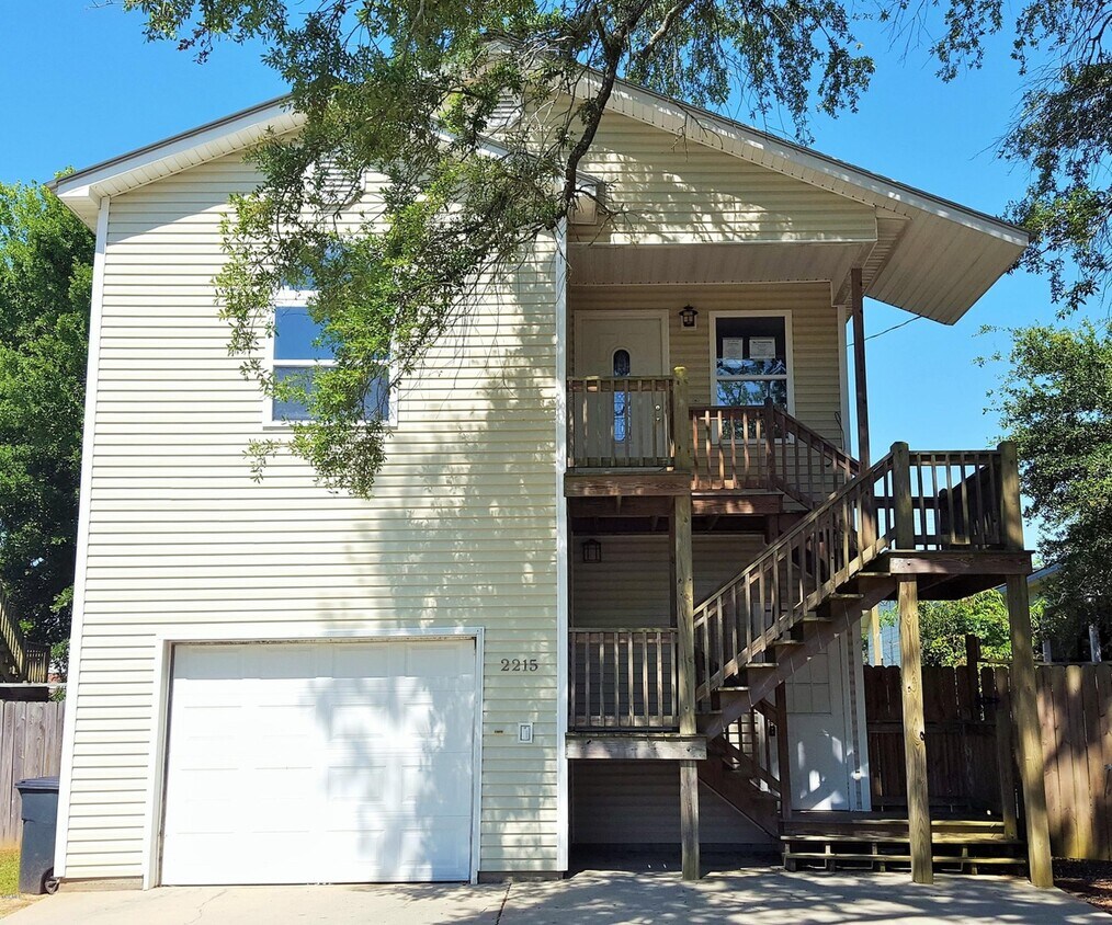 2215 Little St, Pascagoula, MS 39567 House Rental in Pascagoula, MS