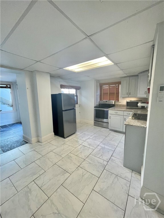 Foto del edificio - 312 E Huntingdon St