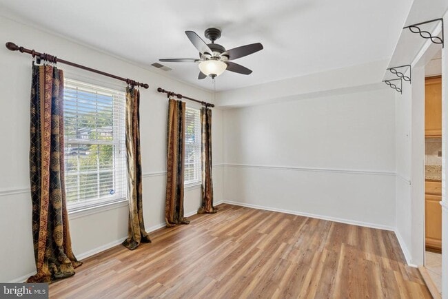 Building Photo - 17 Providence Ave