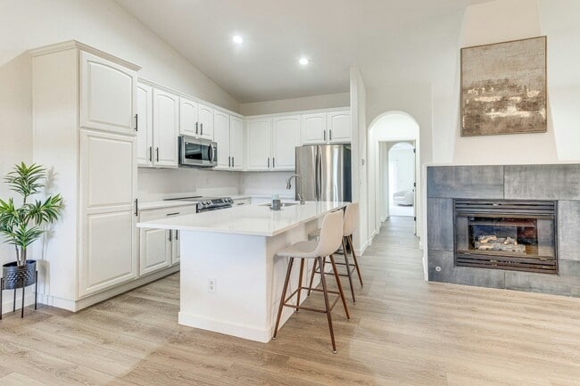 Photo - 23043 E Ontario Dr Apartment