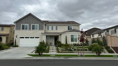 Building Photo - 24814 Woodley Cir