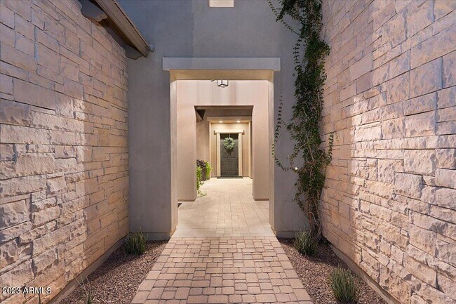 Building Photo - 5434 E Las Piedras Way
