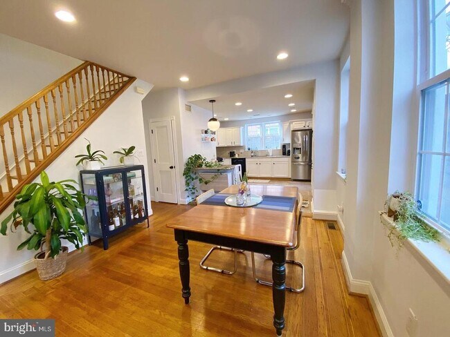 Foto del edificio - 1022 N 4th St