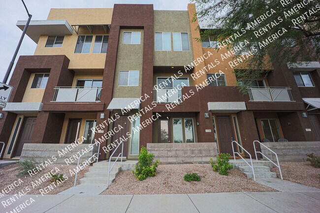 Foto del edificio - 6745 N 93RD Ave