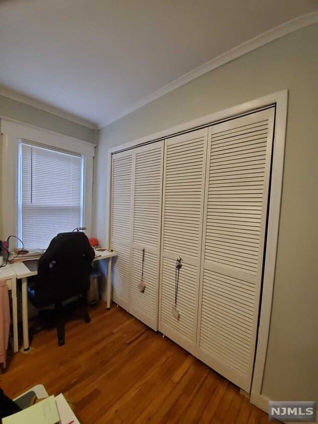 Building Photo - 142 Columbus Ave