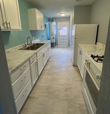 Building Photo - 805 Ortiz Dr SE