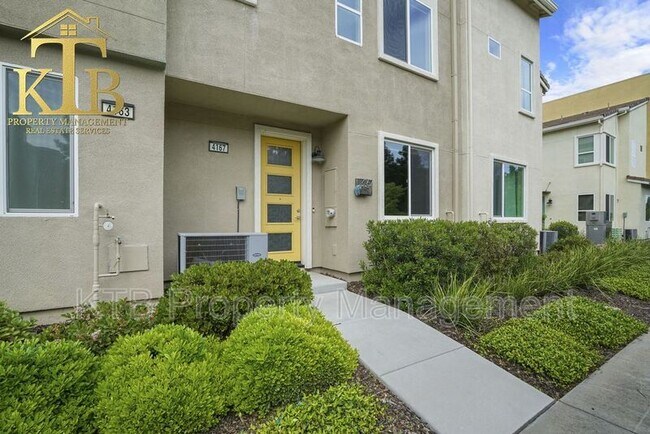 Foto del edificio - 4167 Gloster Way