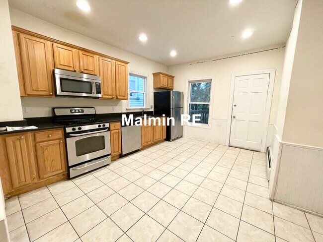 Foto del edificio - 61 Hillside St