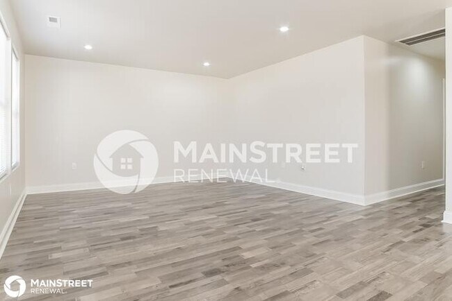 Building Photo - 711 Logan St, Greensboro, NC 27401