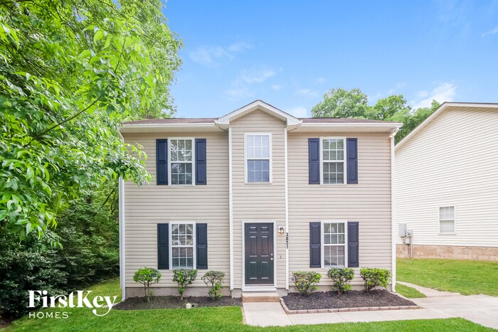 Primary Photo - 3021 Seymour Dr