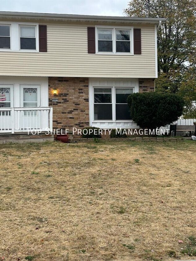 Primary Photo - 6401 Lincoln Ave