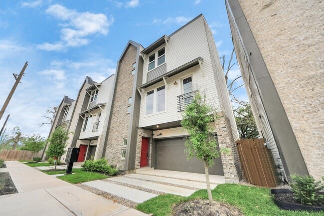 Foto del edificio - 783 Mansfield St