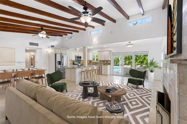 Foto del edificio - 8030 SW 120th St