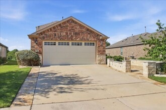 Building Photo - 816 Hamilton Ln