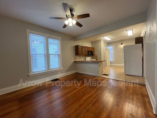 Foto del edificio - 918 S 10th St