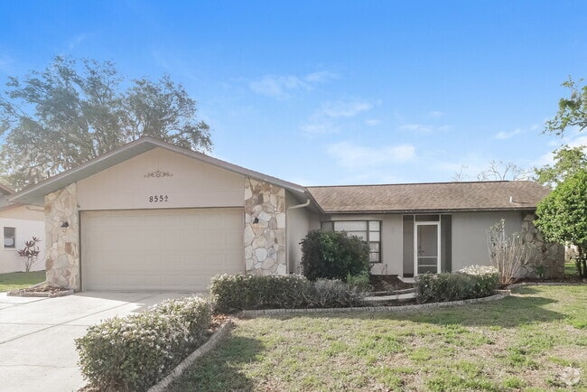 Building Photo - 8552 Bridgewater Dr