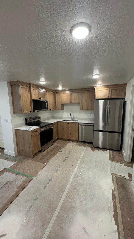 Building Photo - 204 N Rick Way