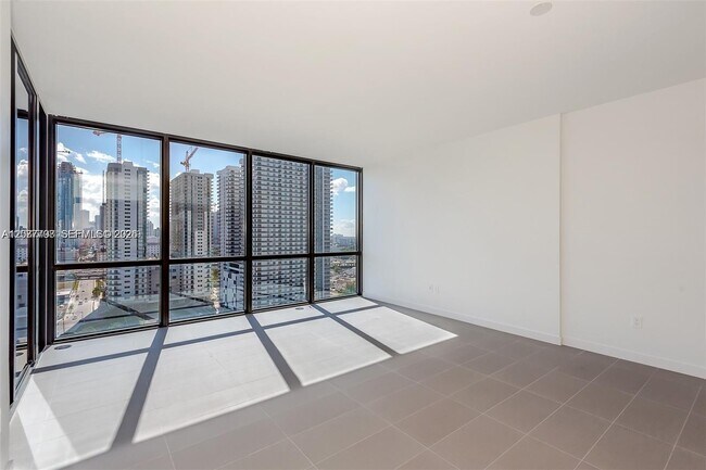 Foto del edificio - 1600 NE 1st Ave