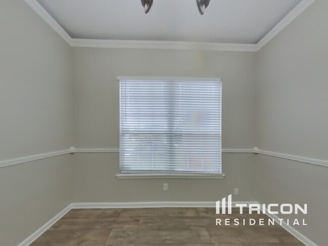 Building Photo - 11507 Otters Den Ct E