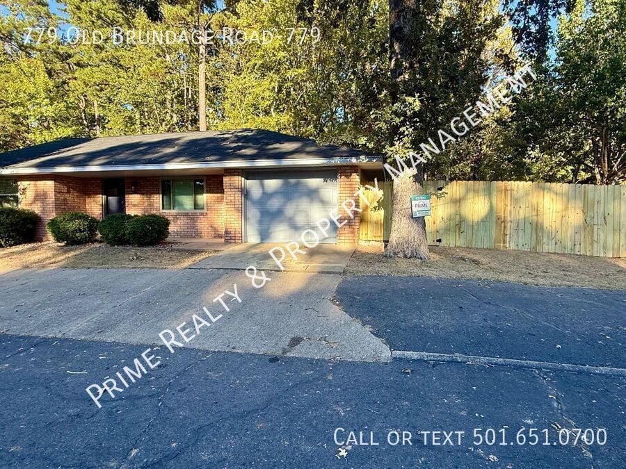 Foto principal - 779 Old Brundage Rd