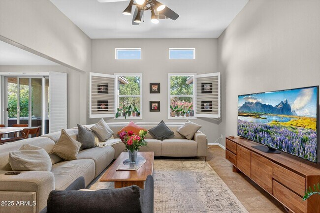 Foto del edificio - 8984 W Diana Ave