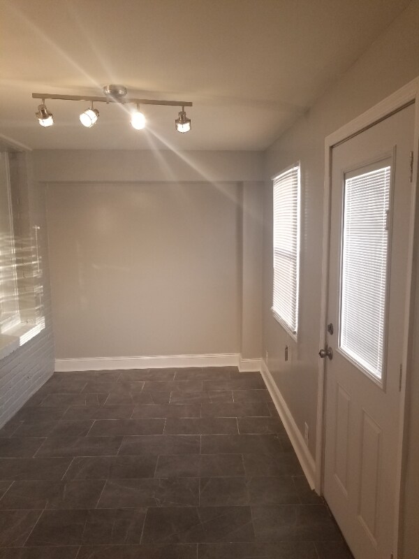 Foto principal - 5006 2nd St NW