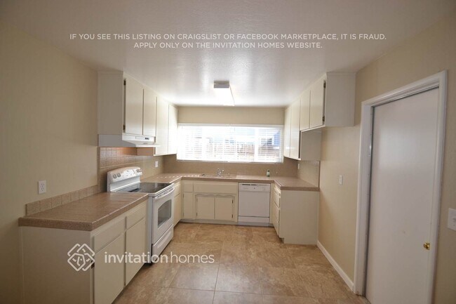 Foto del edificio - 6215 Longdale Dr
