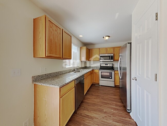 Foto del edificio - 4252 Clover Ln