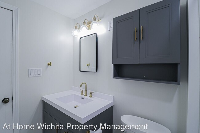 Foto del edificio - 2 br, 2 bath House - 200 S. Park St