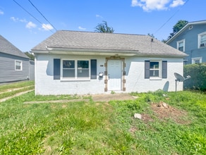 Building Photo - 965 Hammel St