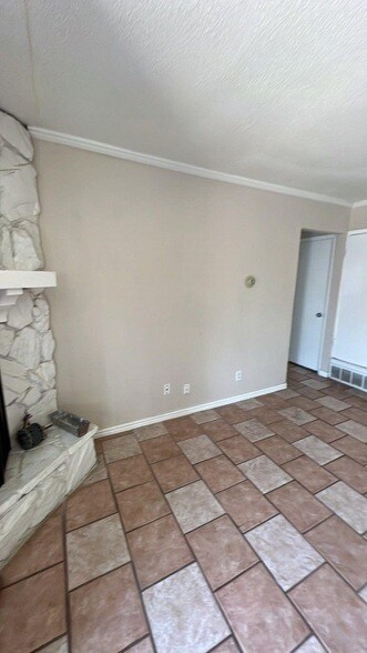 Foto del edificio - 902 Toyah Creek Ln