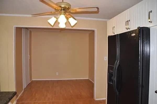 Foto del edificio - 6974 Ballinger Ave