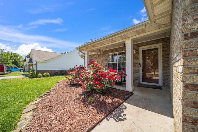 Foto del edificio - 3131 Harrington Ct