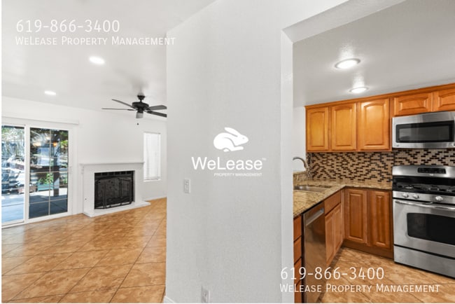 Building Photo - 1886 Manzana Way