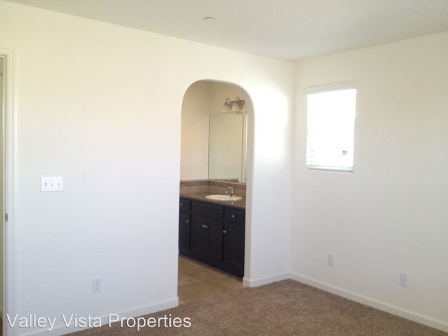 Building Photo - 3 br, 2.5 bath House - 3626 Tapestry Way