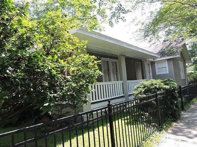 Building Photo - Garden District Home for Lease