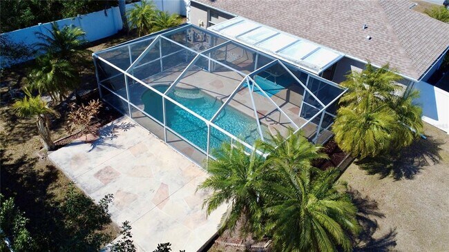 Foto del edificio - 4550 Fernway Dr