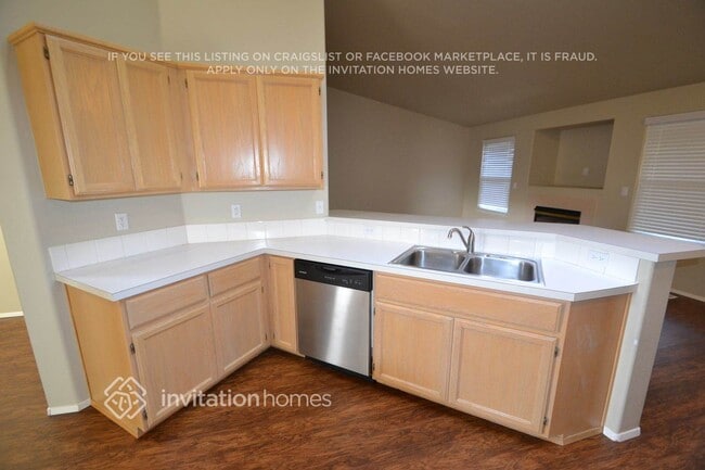 Building Photo - 13311 163rd St Ct E