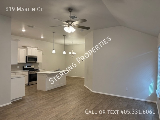 Foto del edificio - 619 Marlin Ct