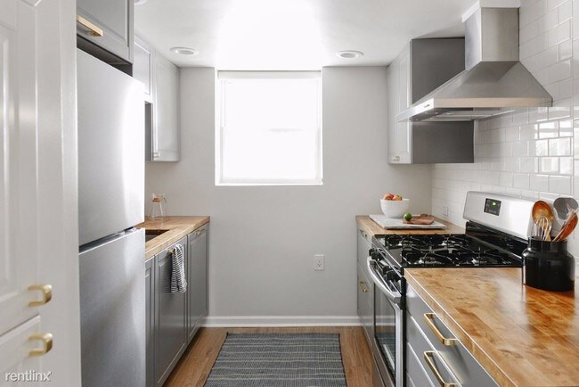 Foto del edificio - 1739 N Richmond St
