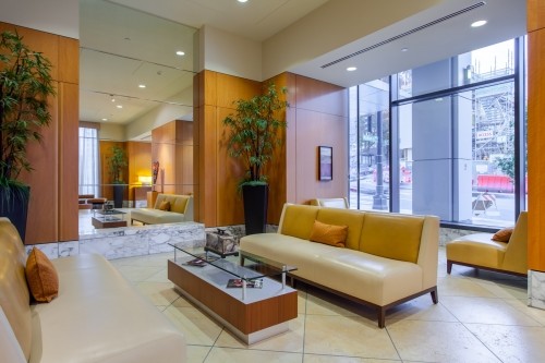 Foto del edificio - 5th & Madison - 1 bedroom