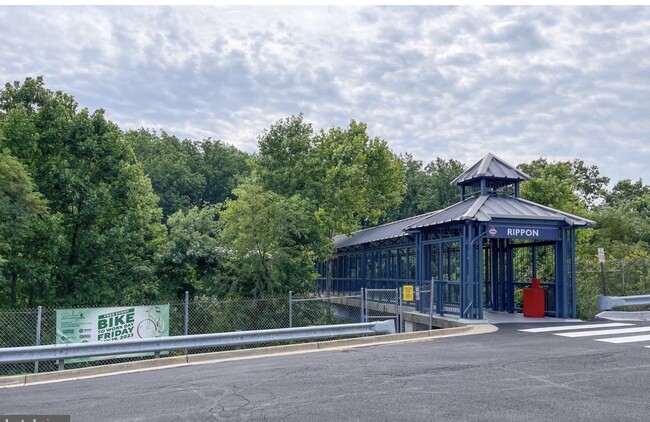 Building Photo - 1358 Rail Stop Dr