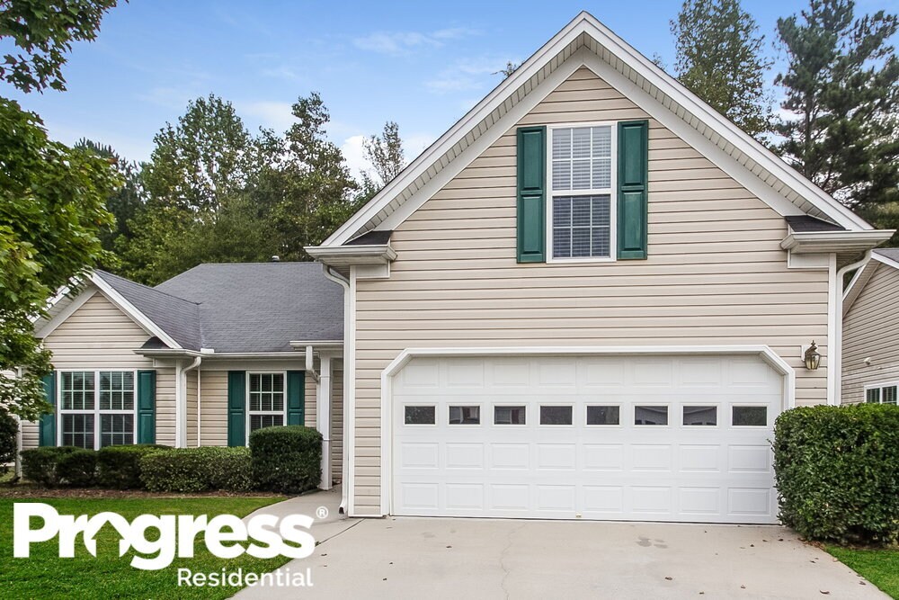Foto principal - 145 N Square Ln