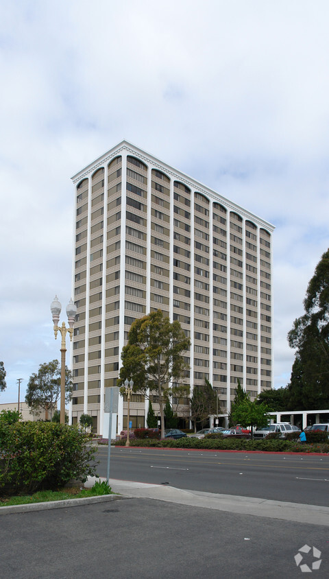 Foto del edificio - Tower on 19th