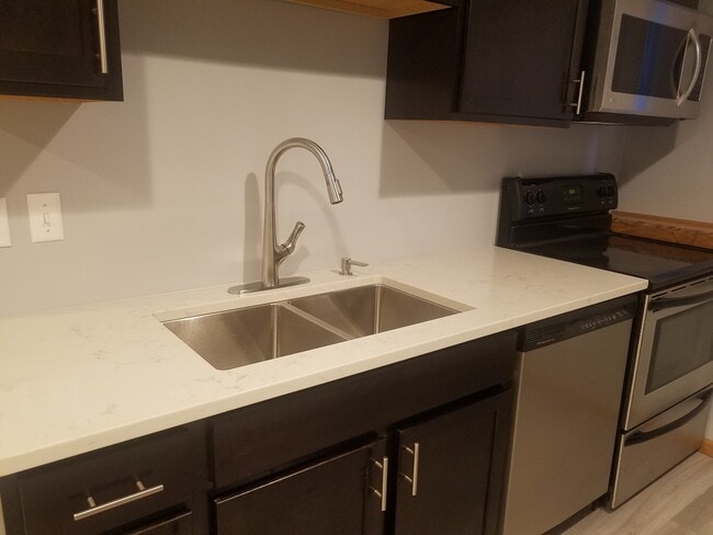 Building Photo - 6616 88th Avenue North