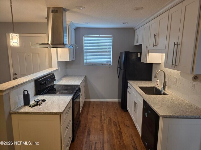 Foto del edificio - 8913 Erin Ct