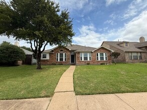 Building Photo - 7013 Jack Franzen Dr
