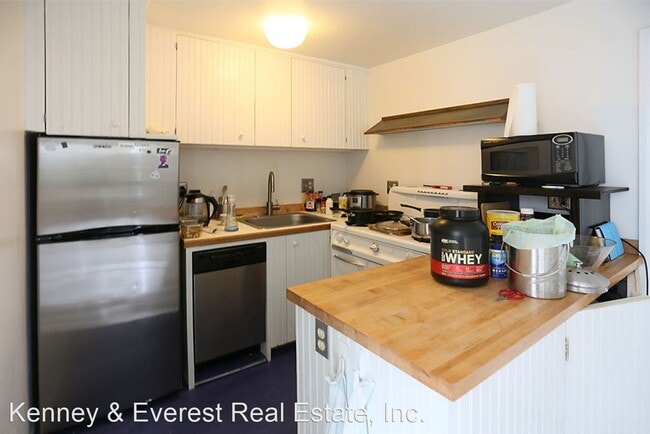 Building Photo - 2 br, 1 bath House - 2112 22nd St