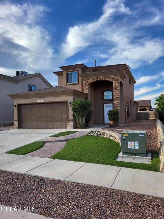 Building Photo - 14681 Spanish Point Dr
