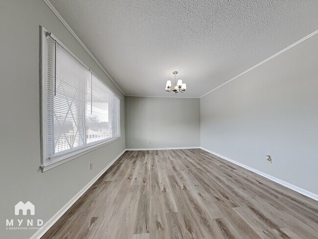 Building Photo - 1708 N New Hope Rd